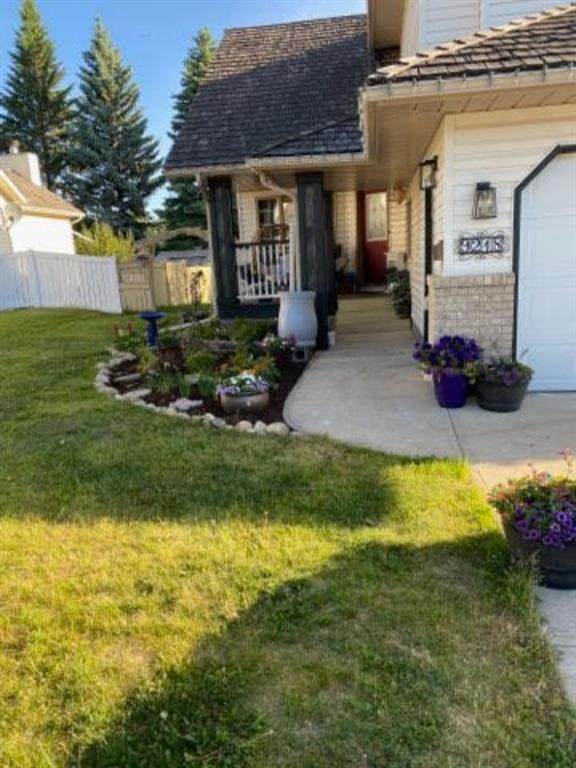 9218 50 Avenue - Photo 1
