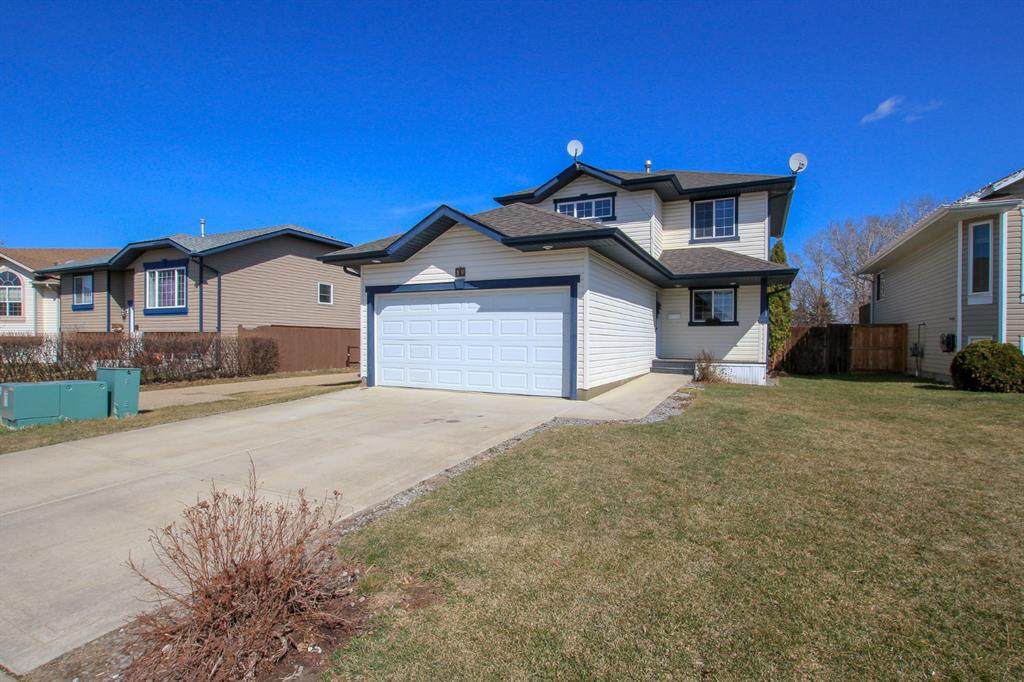 89 Briarwood Crescent - Photo 1