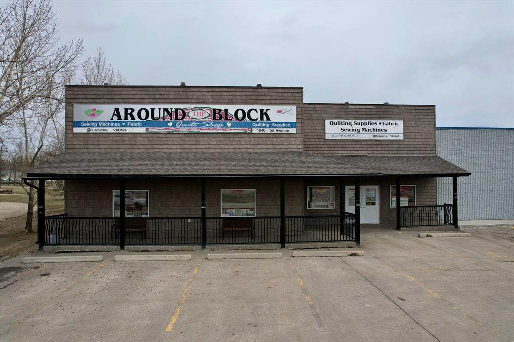 1040 1 Street - Photo 1