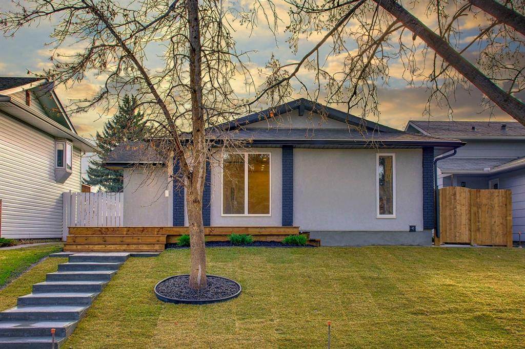 234 Midridge Crescent - Photo 1