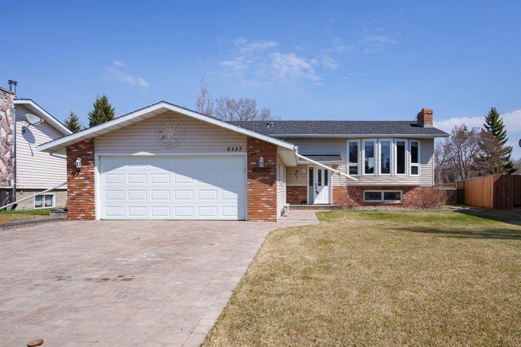 5137 58 Street - Photo 1