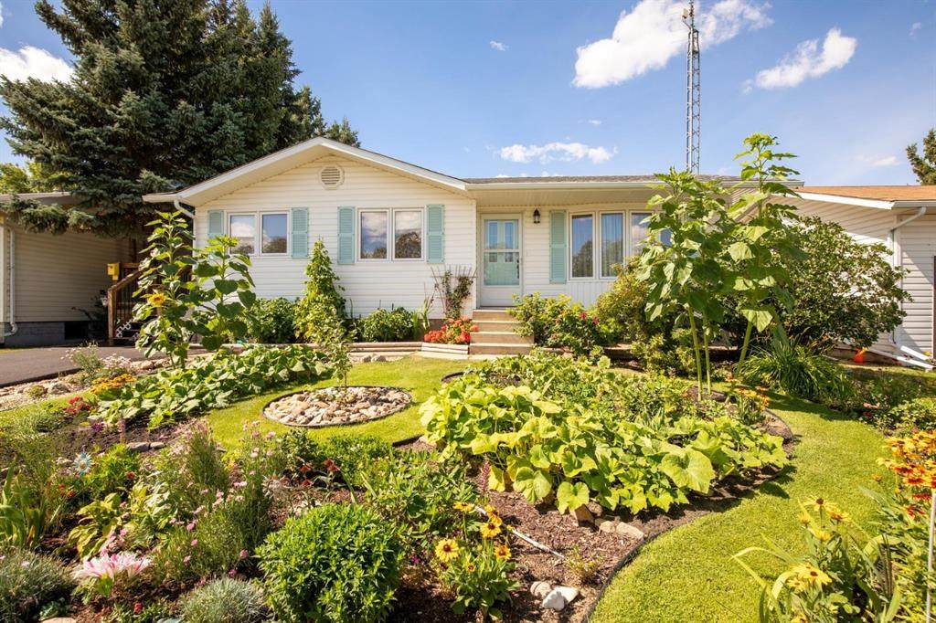 306 Stewart Street - Photo 1