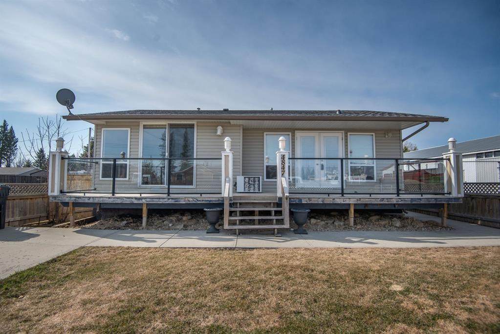 4847 54 Avenue - Photo 1