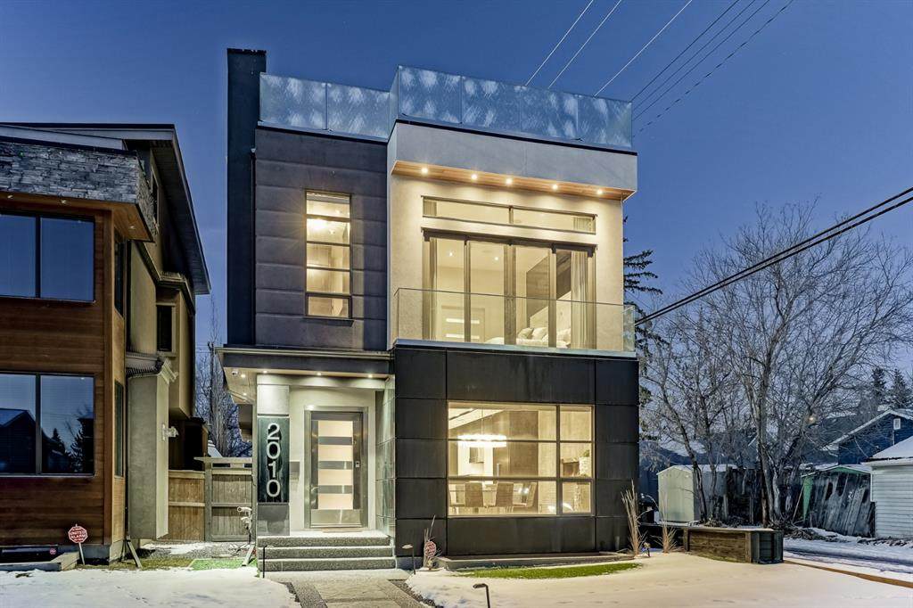 2010 3 Avenue - Photo 1
