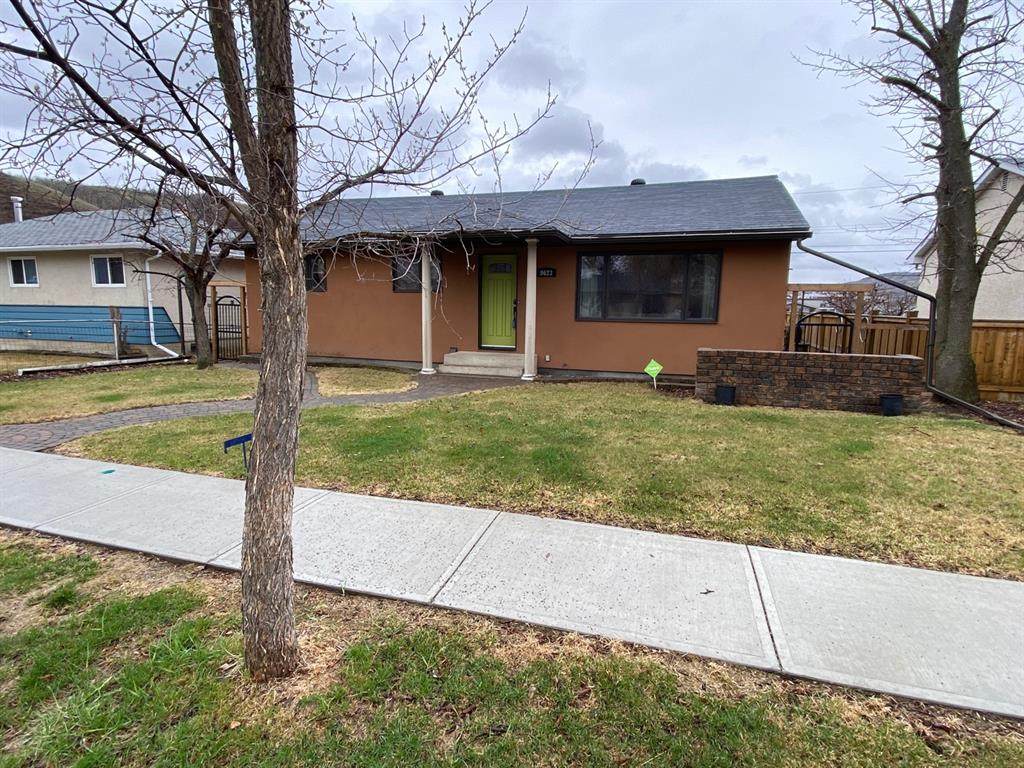 9623 86 Avenue - Photo 1