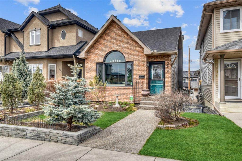 208 25 Avenue - Photo 1