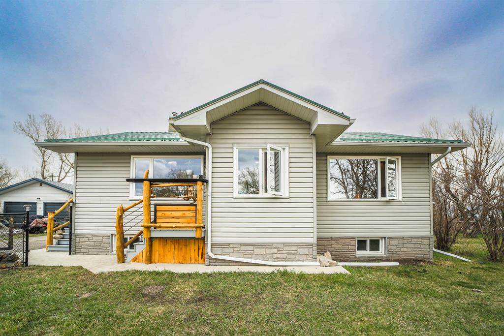 113 5 Street - Photo 1