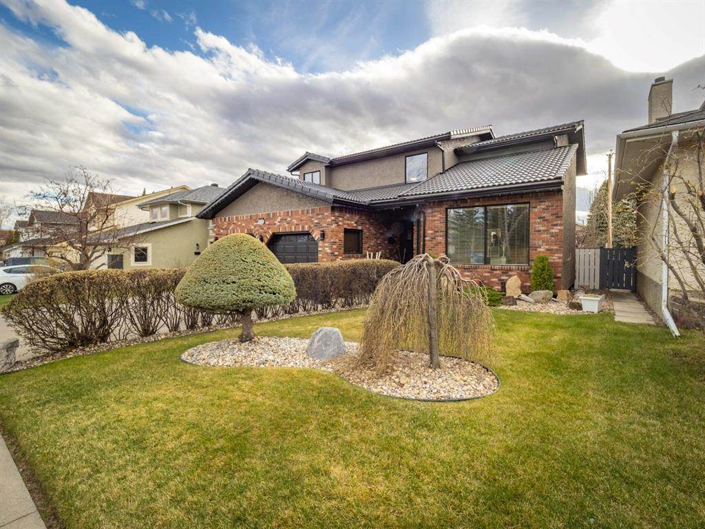 916 Woodbine Boulevard - Photo 1