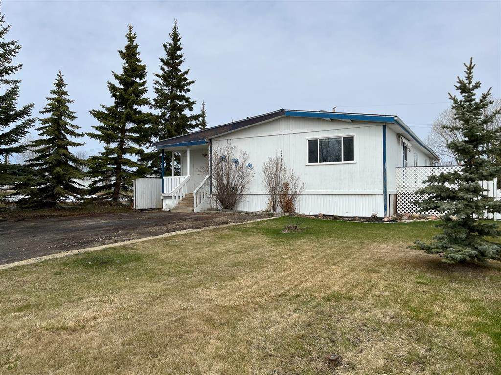 10210 98 Avenue - Photo 1