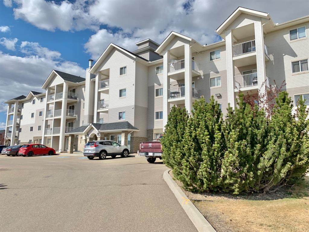 204 17 Street - Photo 1