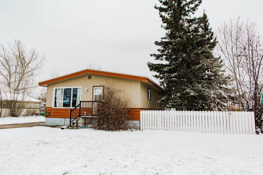 10019 93 Avenue - Photo 1