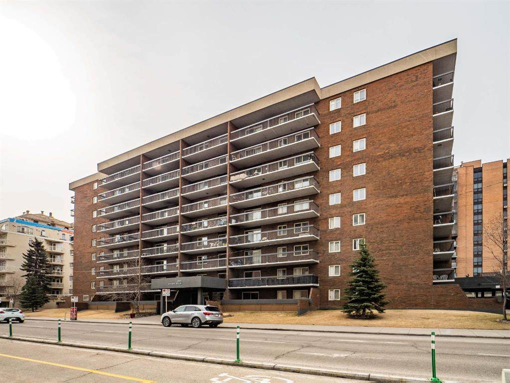 1335 12 Avenue - Photo 1