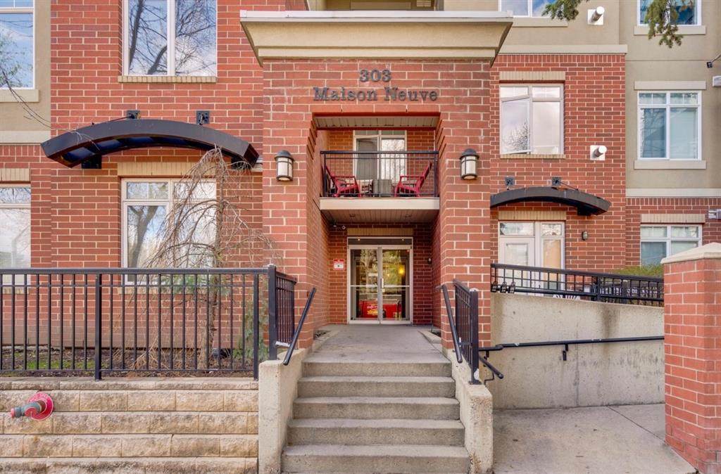 303 19 Avenue - Photo 1