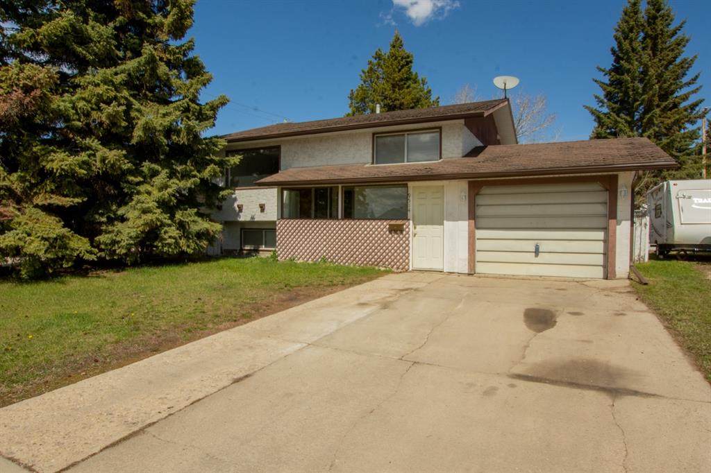 9514 103 Avenue - Photo 1