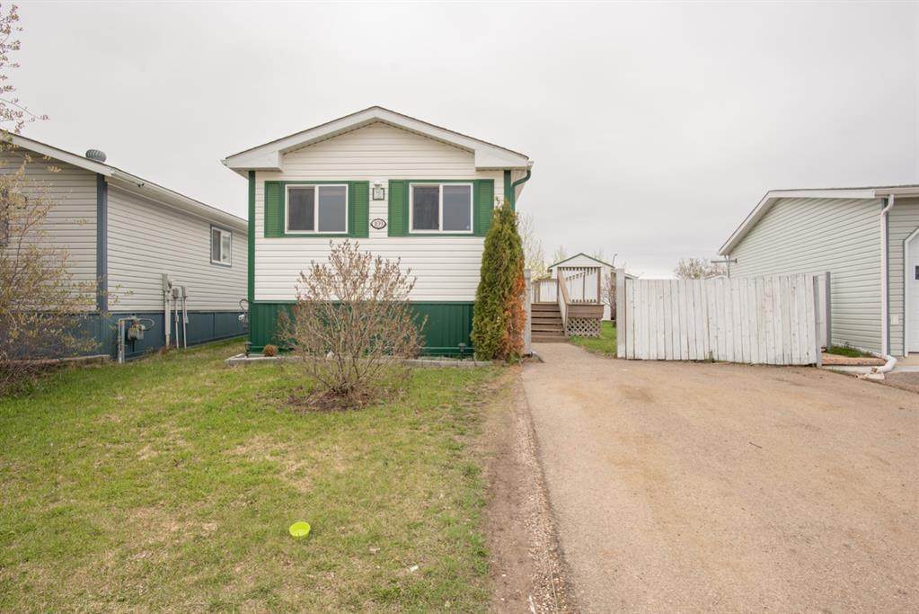 109 Mctavish Crescent - Photo 1