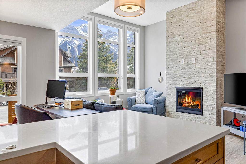 810 7th Street - Photo 1