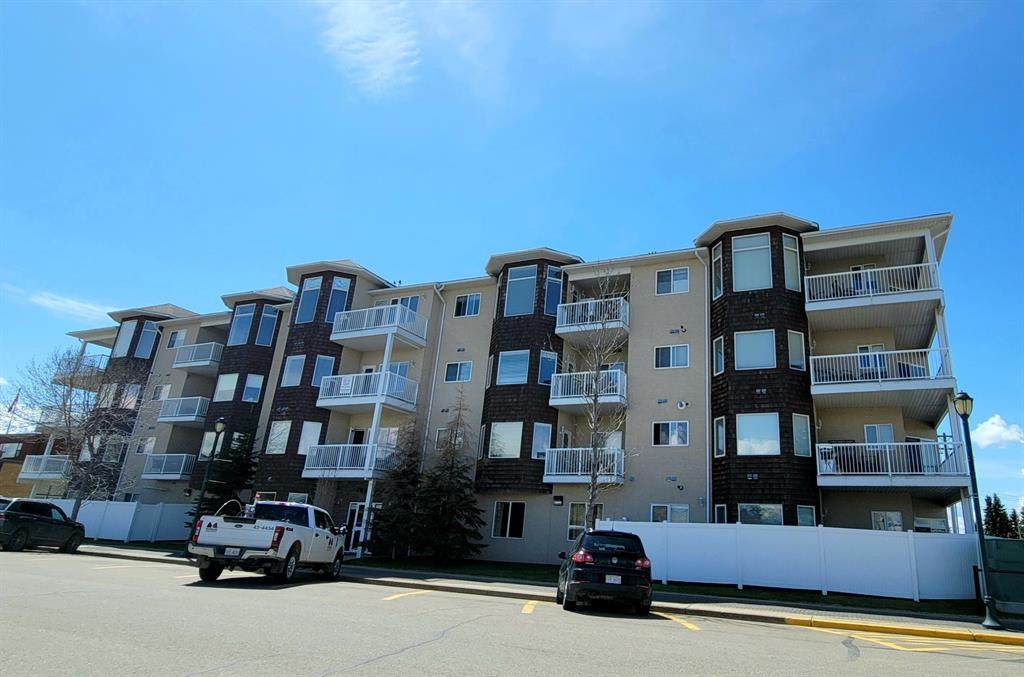 10212 102 Street - Photo 1