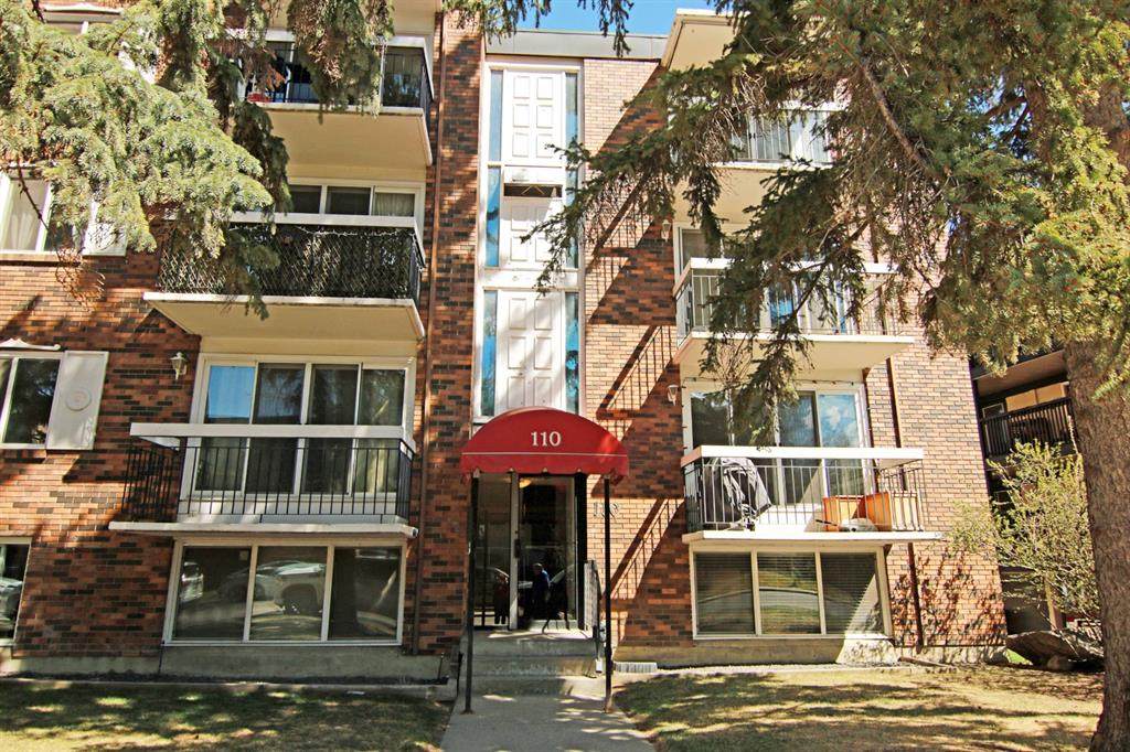 110 24 Avenue - Photo 1