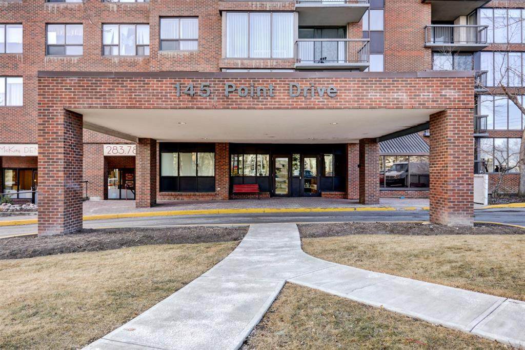 145 Point Drive - Photo 1