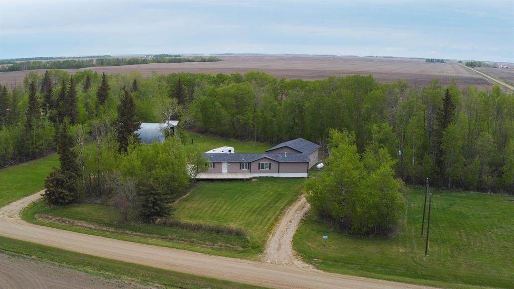 22504 Township Road 790 - Photo 1