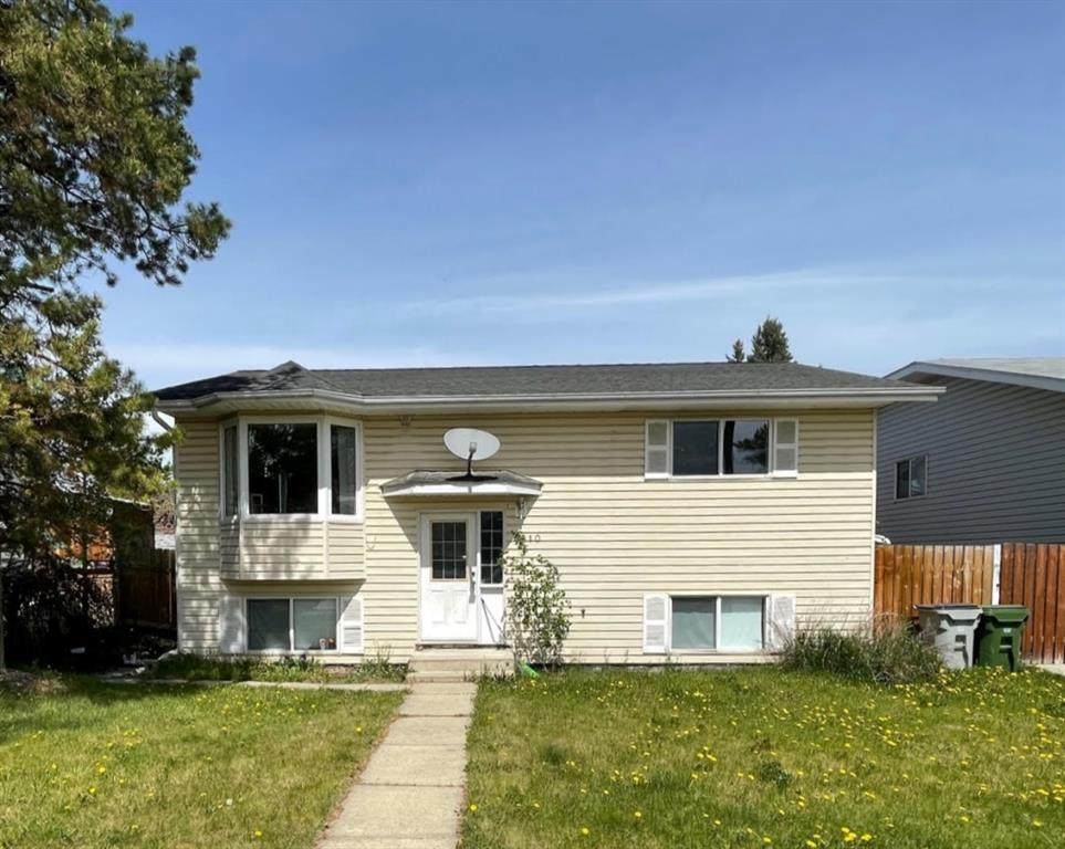 4810 16 Avenue - Photo 1