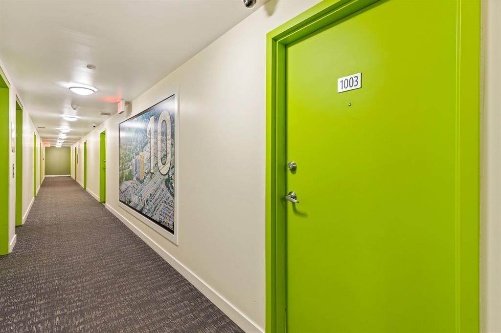 30 Brentwood Common - Photo 1