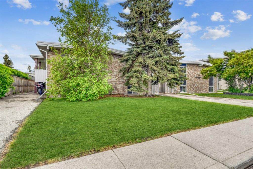 605 67 Avenue - Photo 1