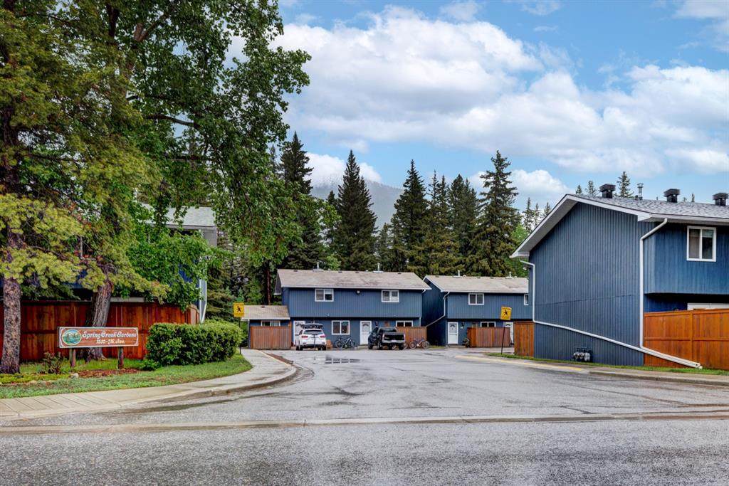 1530 7 Avenue - Photo 1