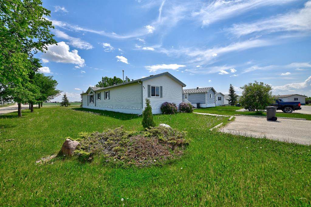 99 Clark Crescent - Photo 1