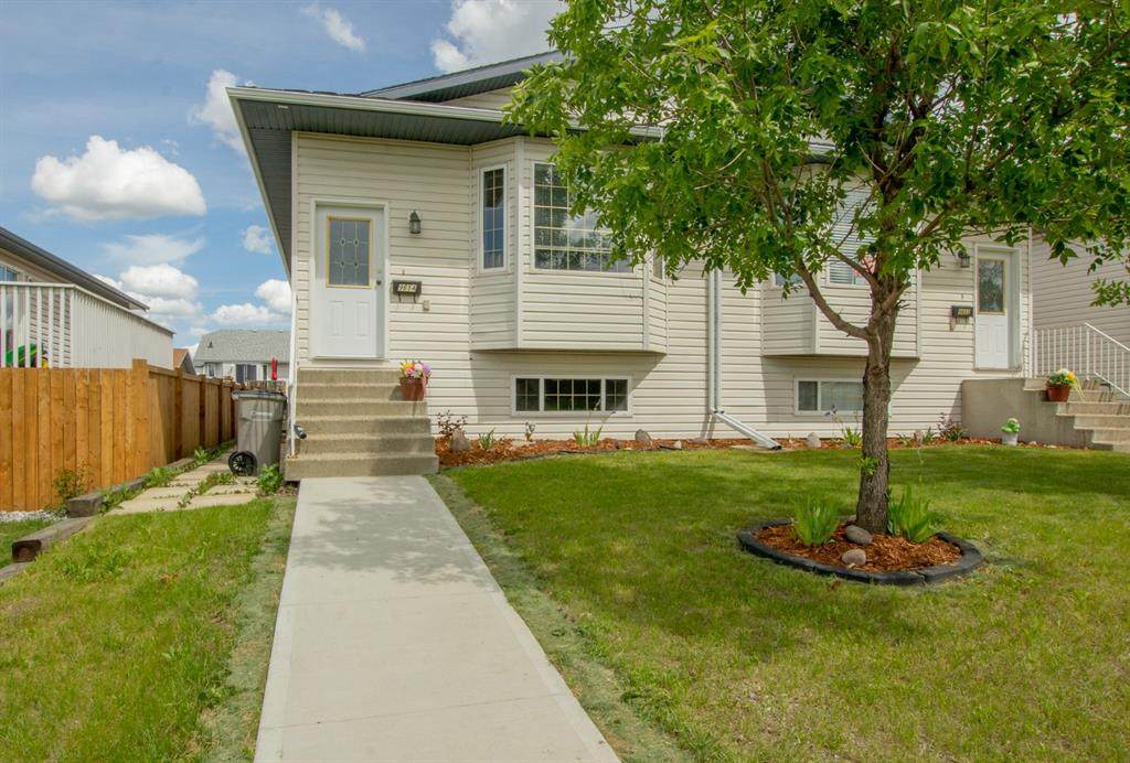 9614 123 Avenue - Photo 1