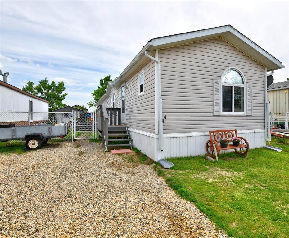 9824 104 Avenue - Photo 1