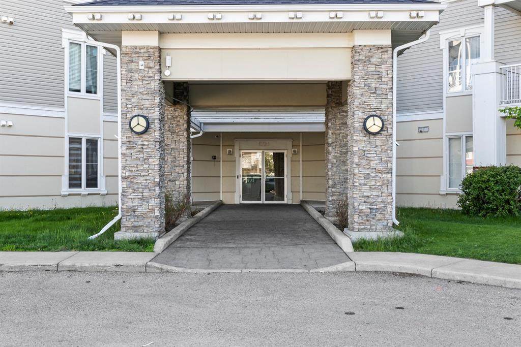 1140 Taradale Drive - Photo 1