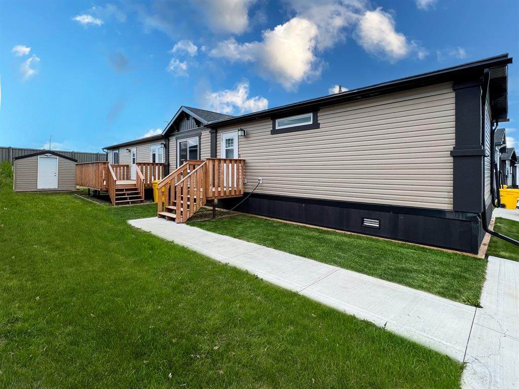 11850 84 Avenue - Photo 1