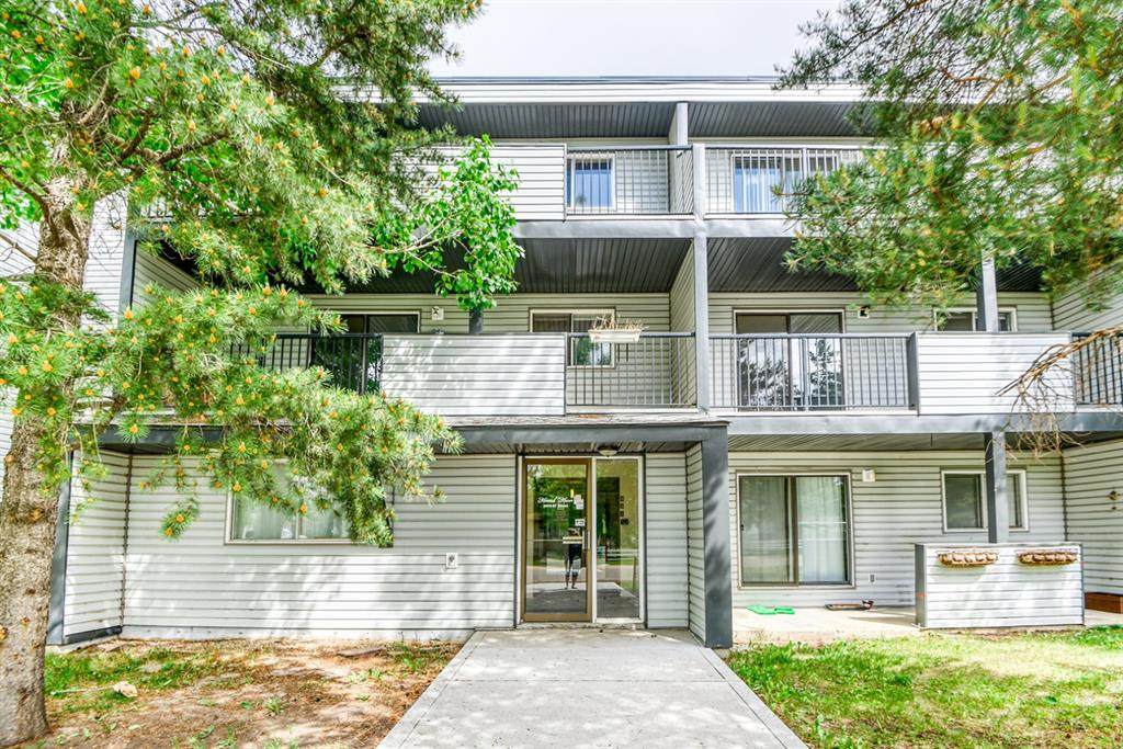 9903 97 Street - Photo 1
