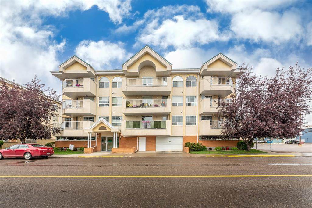 5116 49 Street - Photo 1