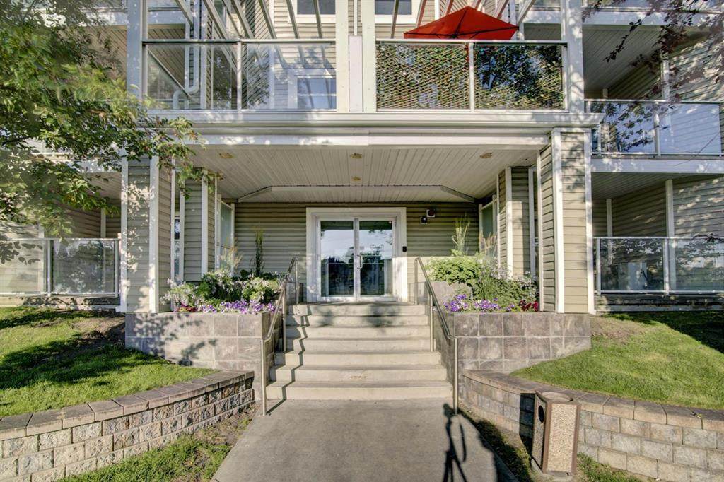 280 Shawville Way - Photo 1