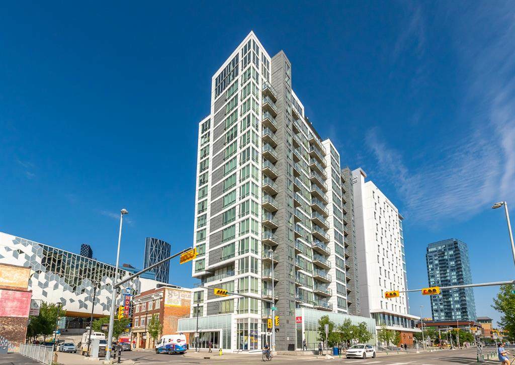450 8 Avenue - Photo 1