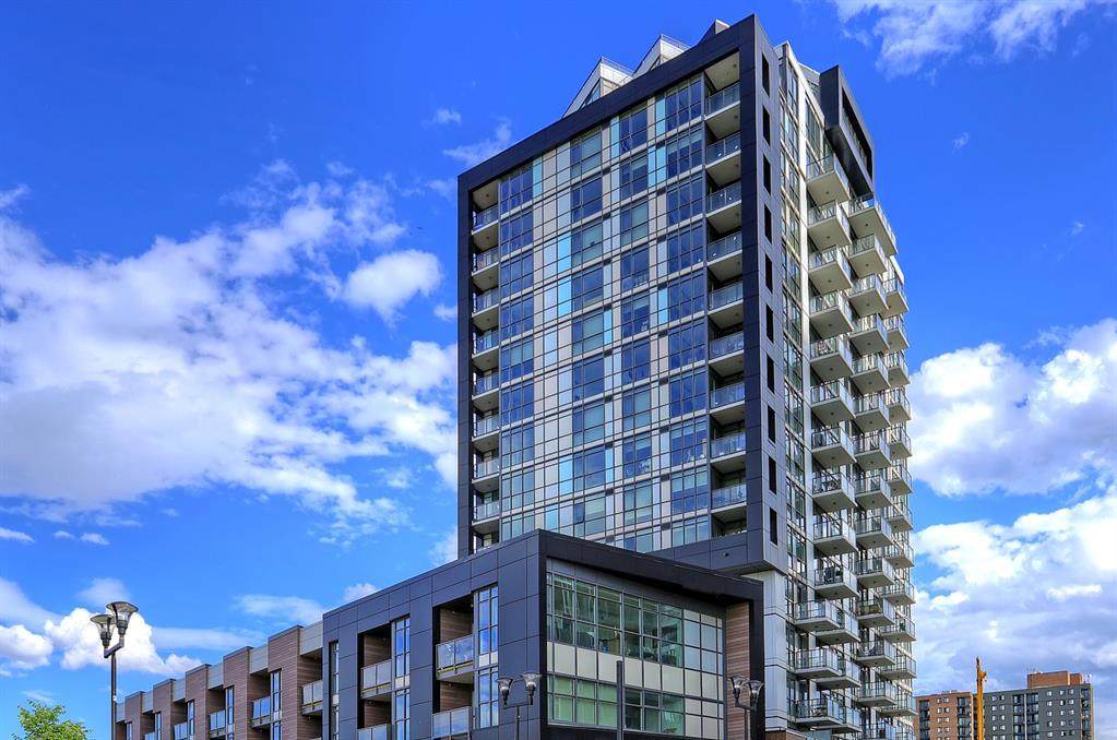 550 Riverfront Avenue - Photo 1