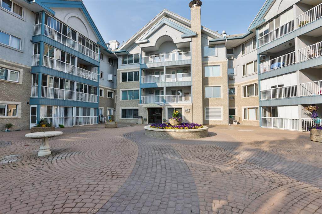 75 1 Avenue - Photo 1