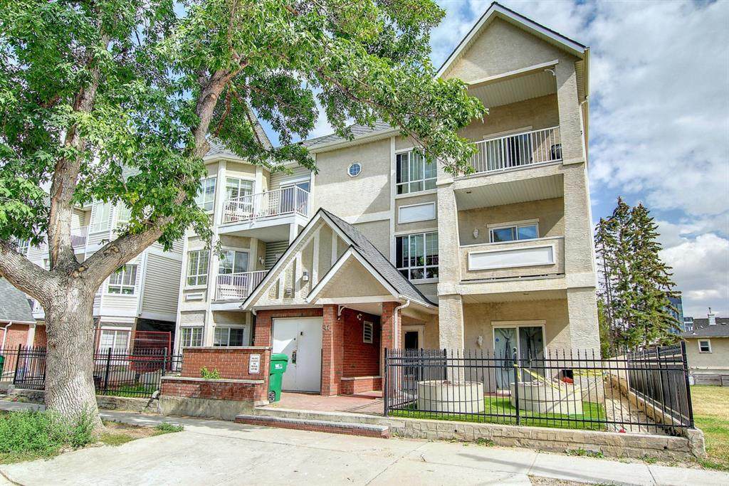 42 6A Street - Photo 1