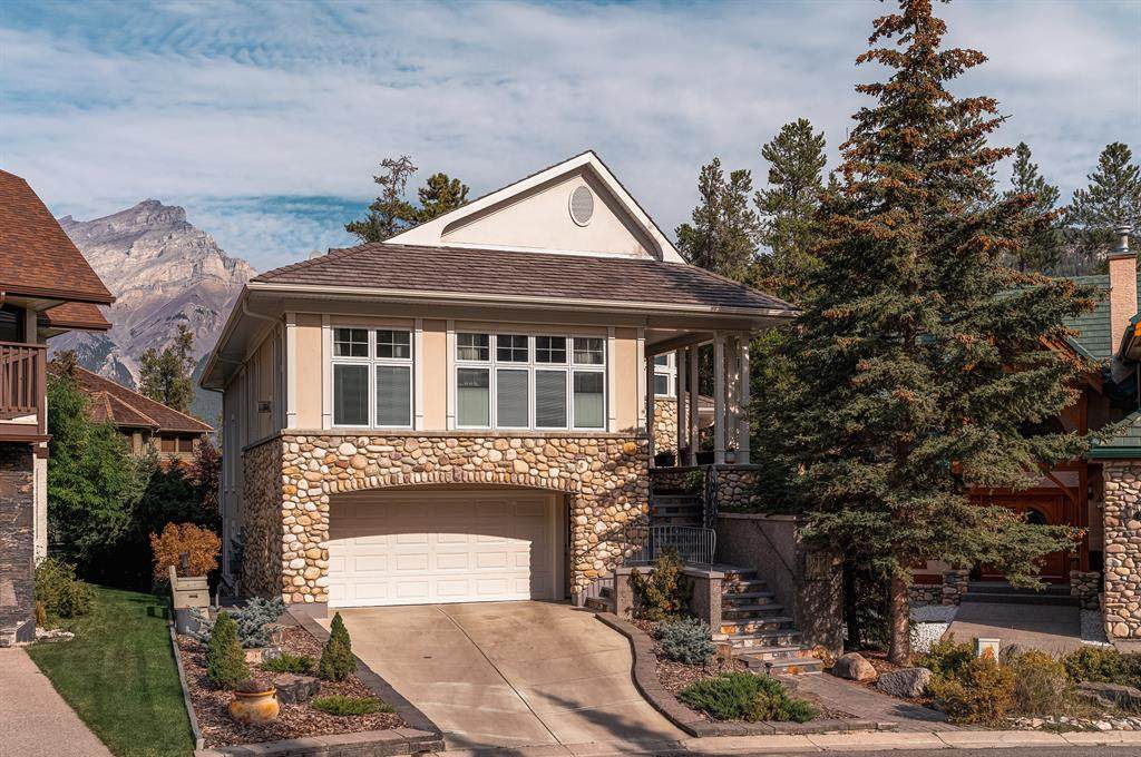 107 Lougheed Circle - Photo 1