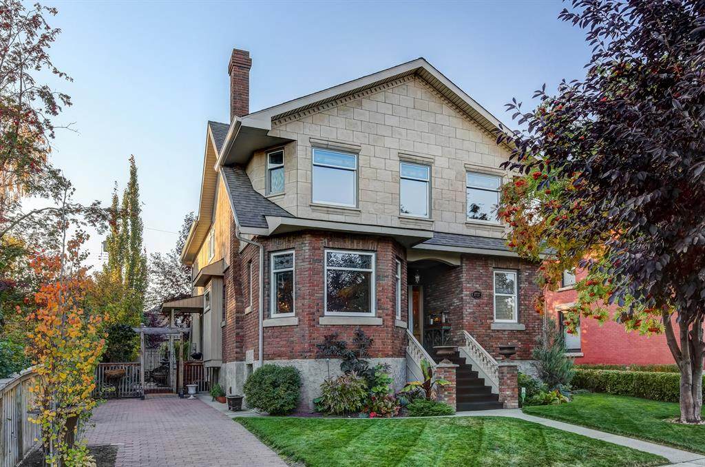 1727 24 Street - Photo 1
