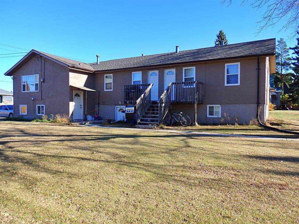 4810 53 Avenue - Photo 1
