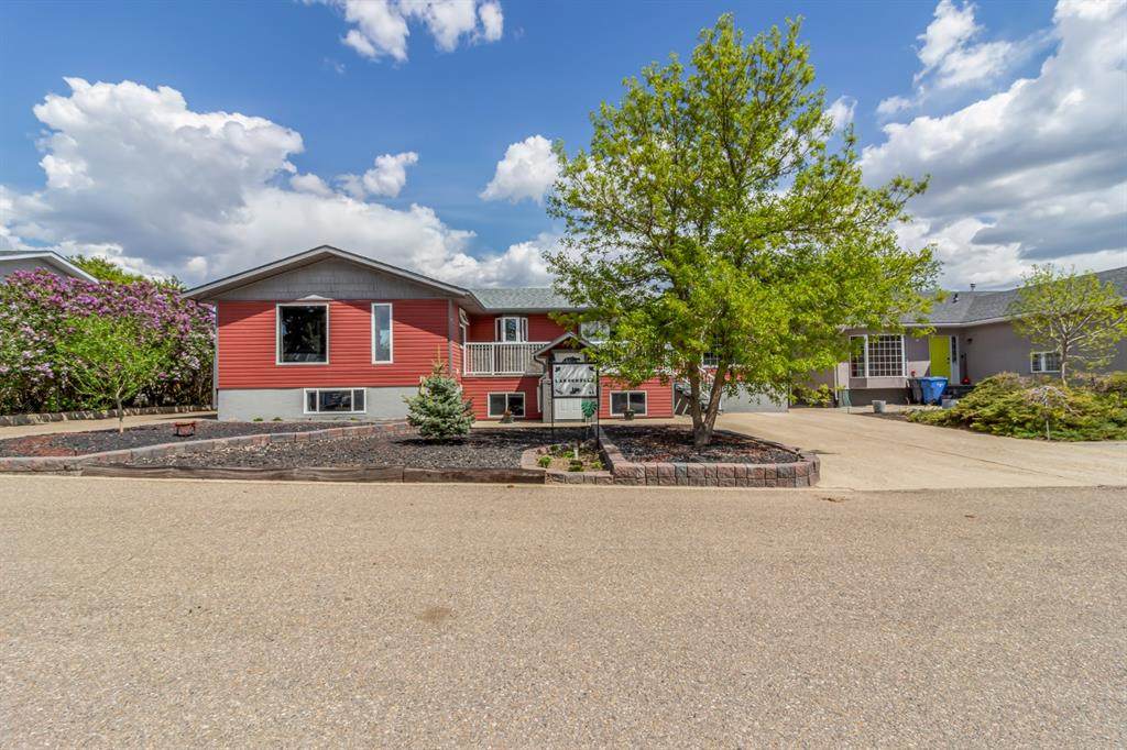 108 Cartwright Avenue - Photo 1