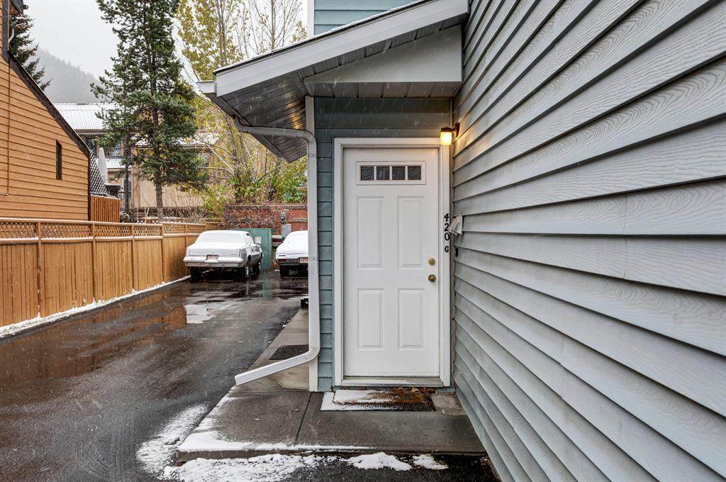 420 Marten Street - Photo 1