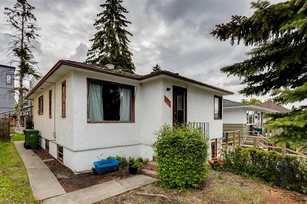 2606 15A Street - Photo 1