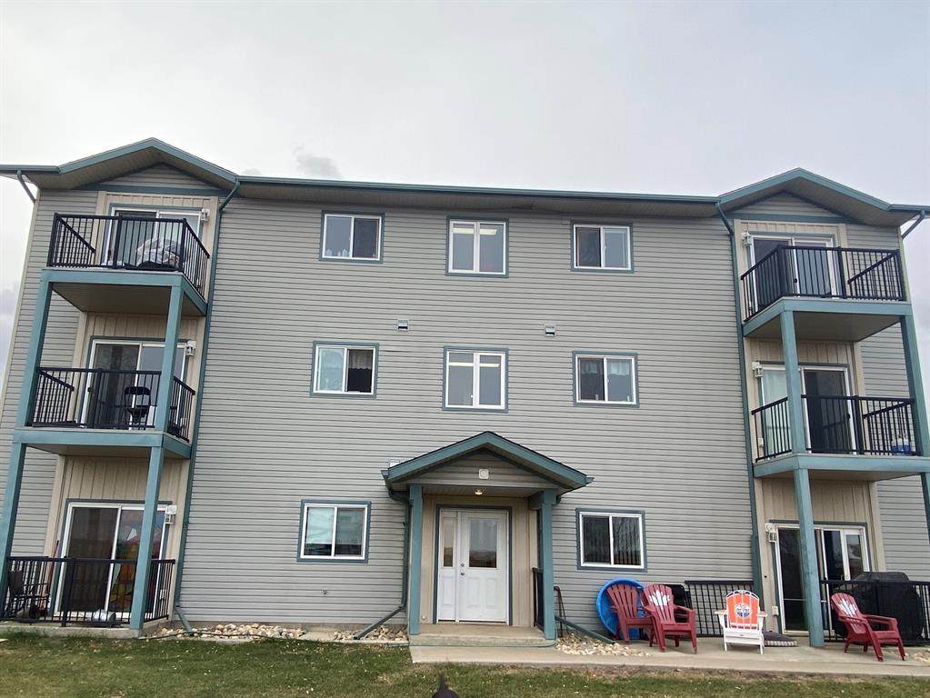 5101 42 Avenue - Photo 1