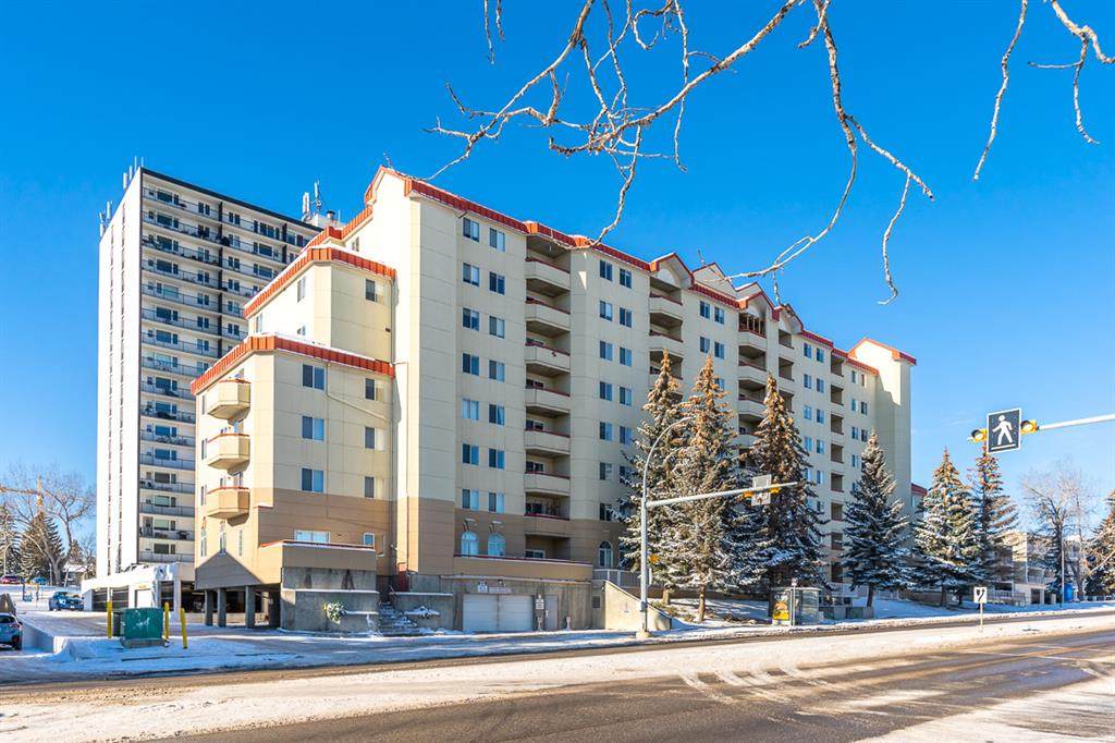 2011 University Drive - Photo 1