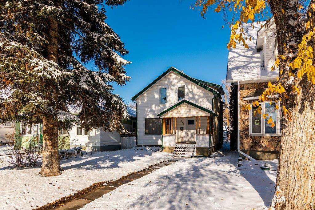 560 11 Street - Photo 1