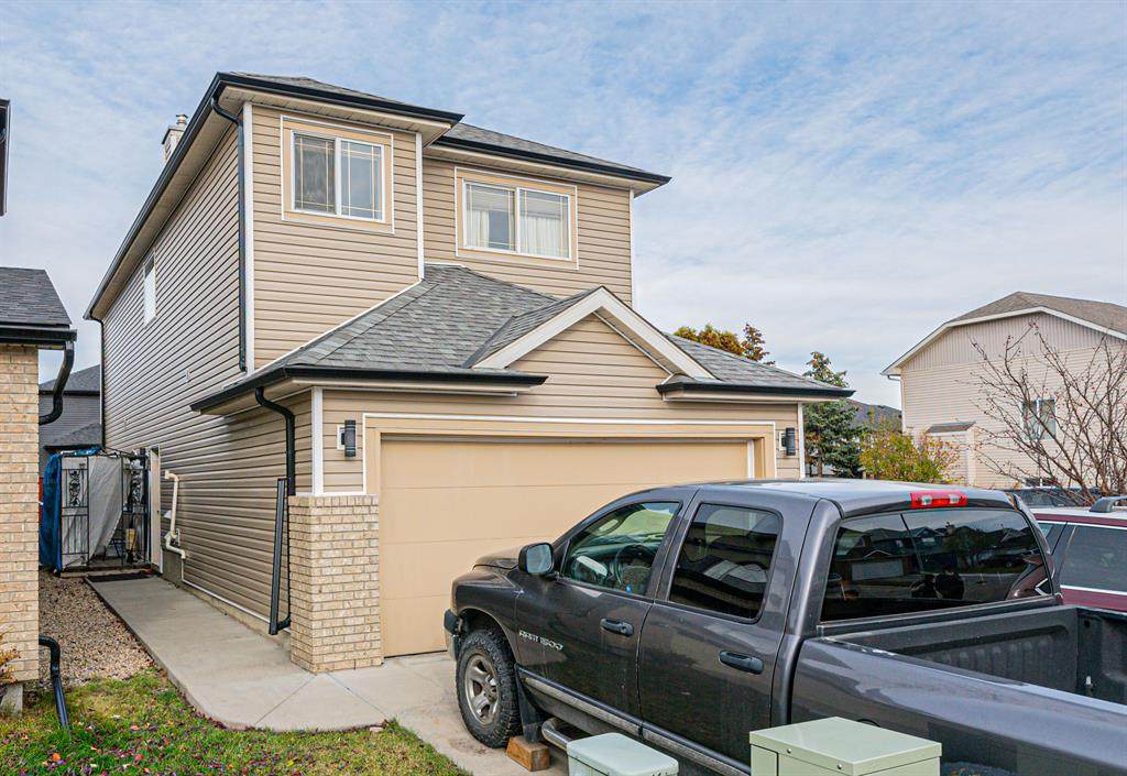 104 Saddlecreek Court - Photo 1